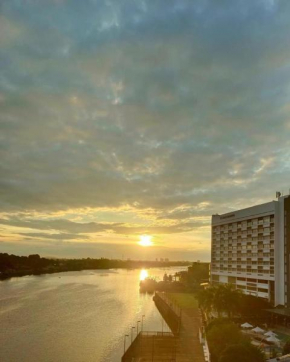 Riverbank suites apartment level 9